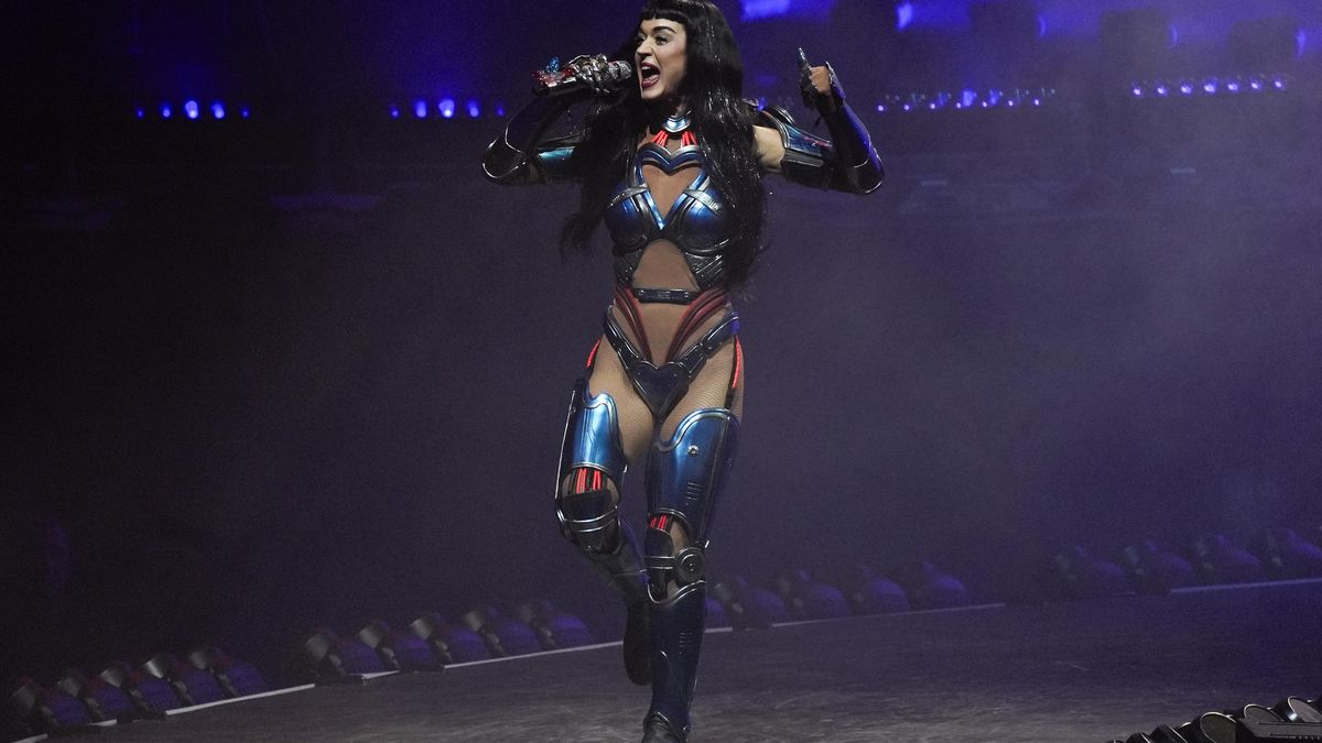 RECENZE: Katy Perry povýšila kýč na vrchol koncertu